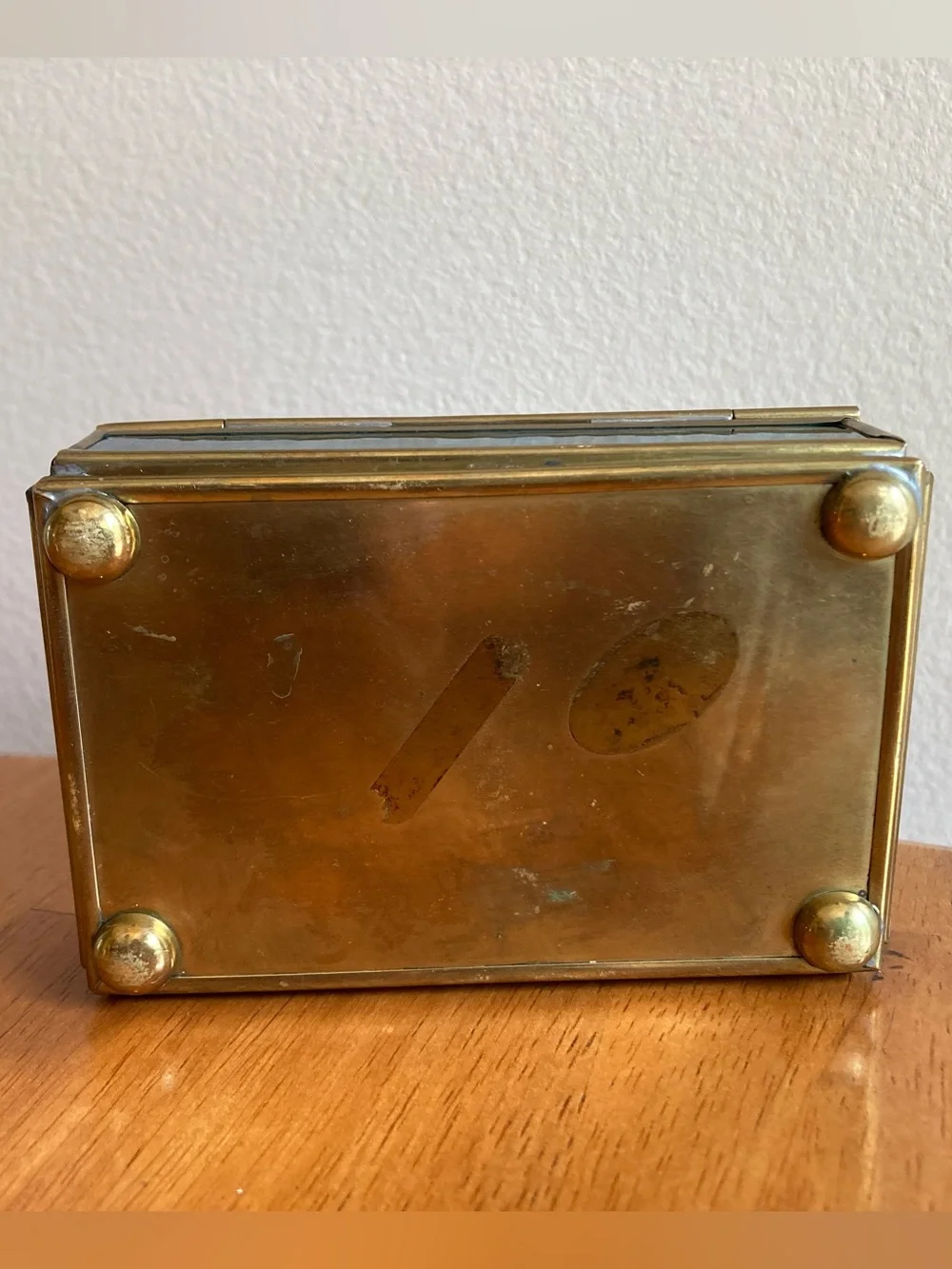 Glass jewelry box with cat illustration